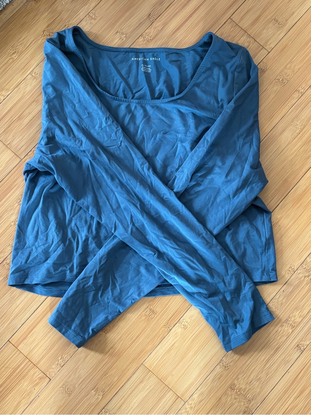 American Eagle Blue Long Sleeve Slight Crop - size XL